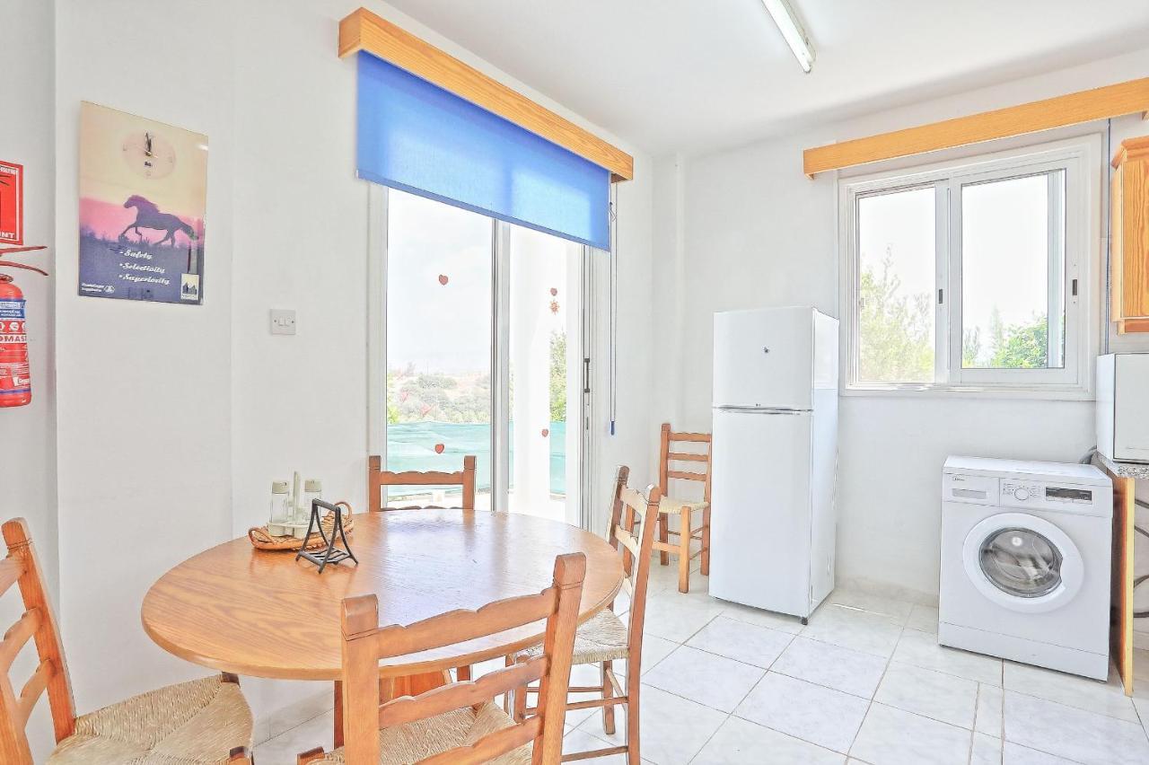 Polis Villa Aphrodite Finiki מראה חיצוני תמונה